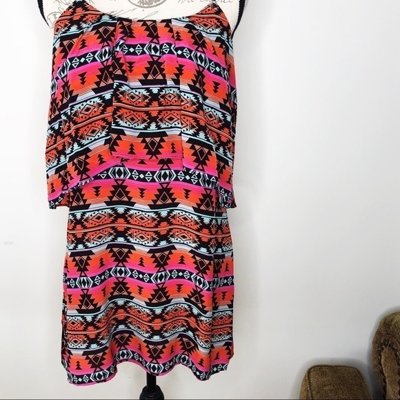 greylin Summer dress with spaghetti straps. Silk. - Picture 1 of 4